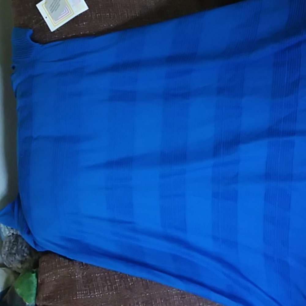 Lularoe carly pin tucked size small new with tags